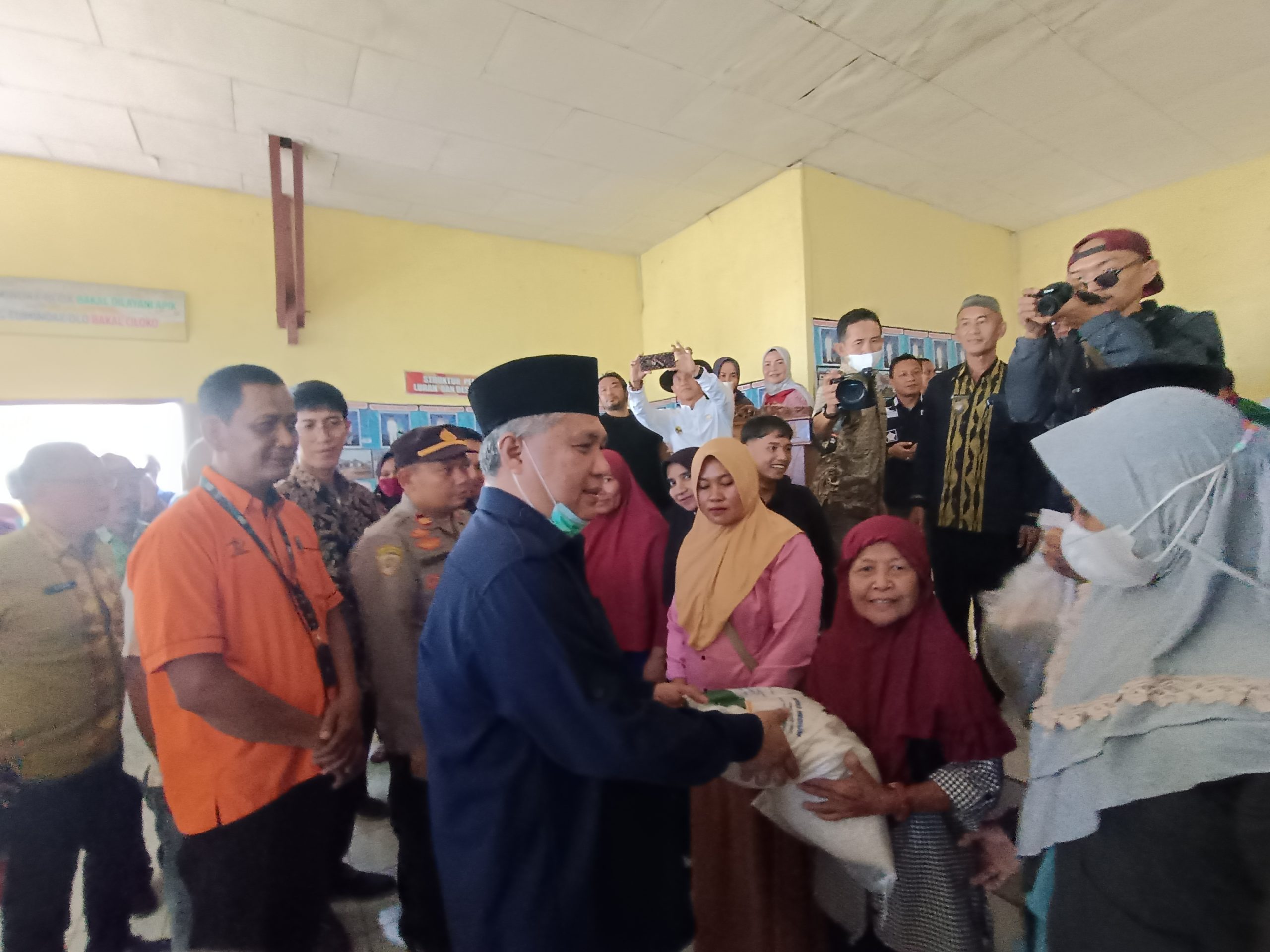Bupati Konawe salurkan bantuan CPP ke warga