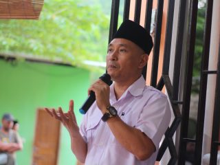 Wakil Ketua DPRD Rusdianto Gelar Bukber dengan Warga Sampara