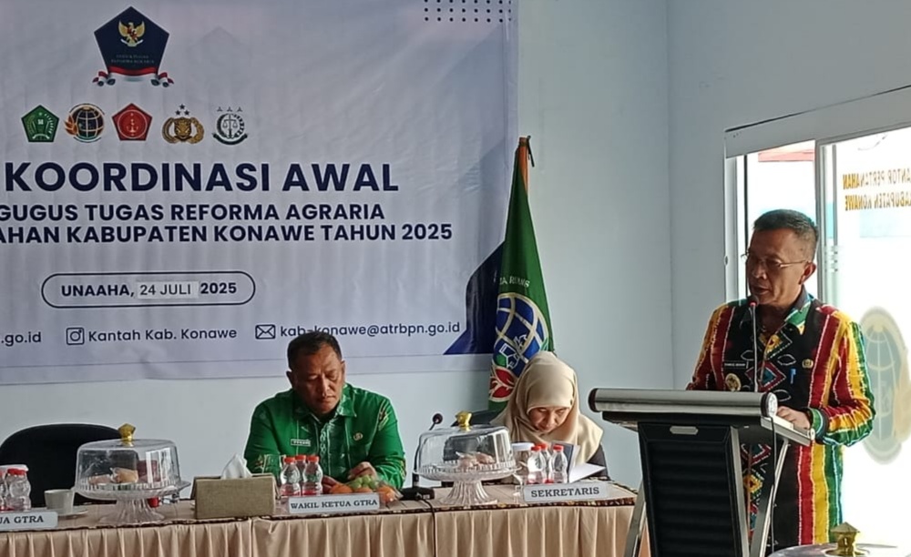 Wakil Bupati Konawe, H. Syamsul Ibrahim saat hadiri rekornasi di Kantor Pertanahan.