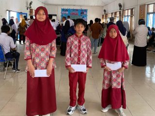 Siswa Kelas IV SDIT Asy Syamil Raih Juara OSN Matematika